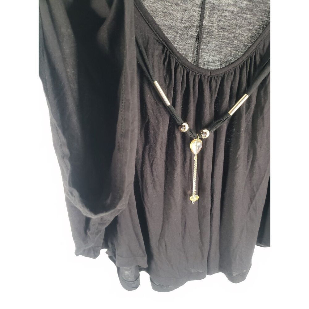 Annabelle Batwing Top Blouse w/ Decor Pendant Chain Sz Large Lightweight Stretch - Picture 5 of 9